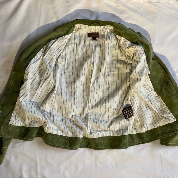 Danier Suede Leather Olive Green Women’s Jacket - Picture 3 of 8